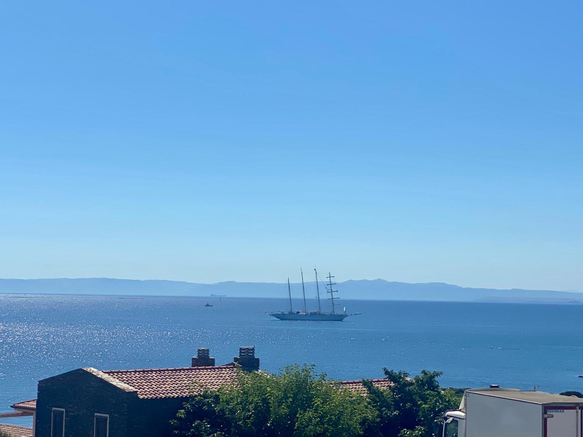 Villetta Giulia Fronte Mare Стинтино Екстериор снимка